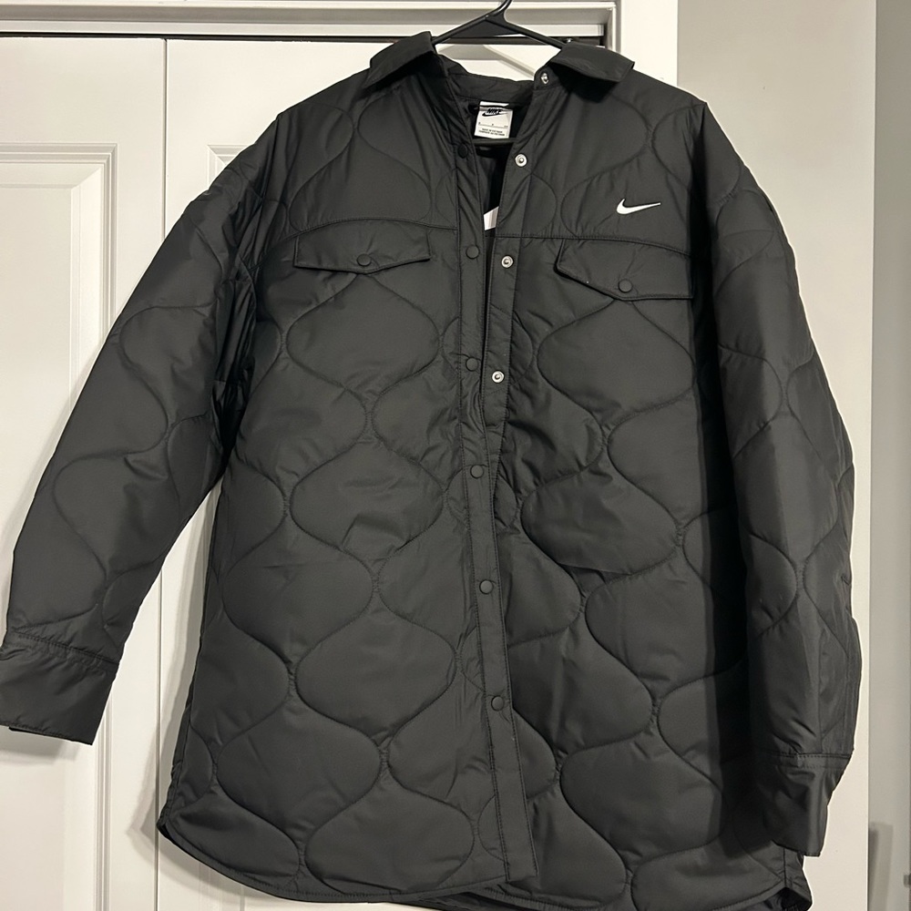 Women’s Nike Sportswear Essential black quilted jacket- Size Small